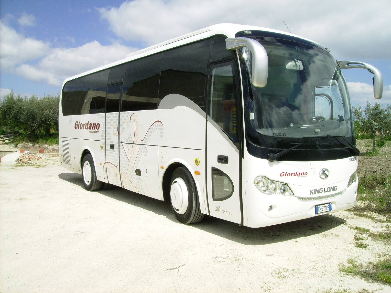 flotta di pullman a noleggio