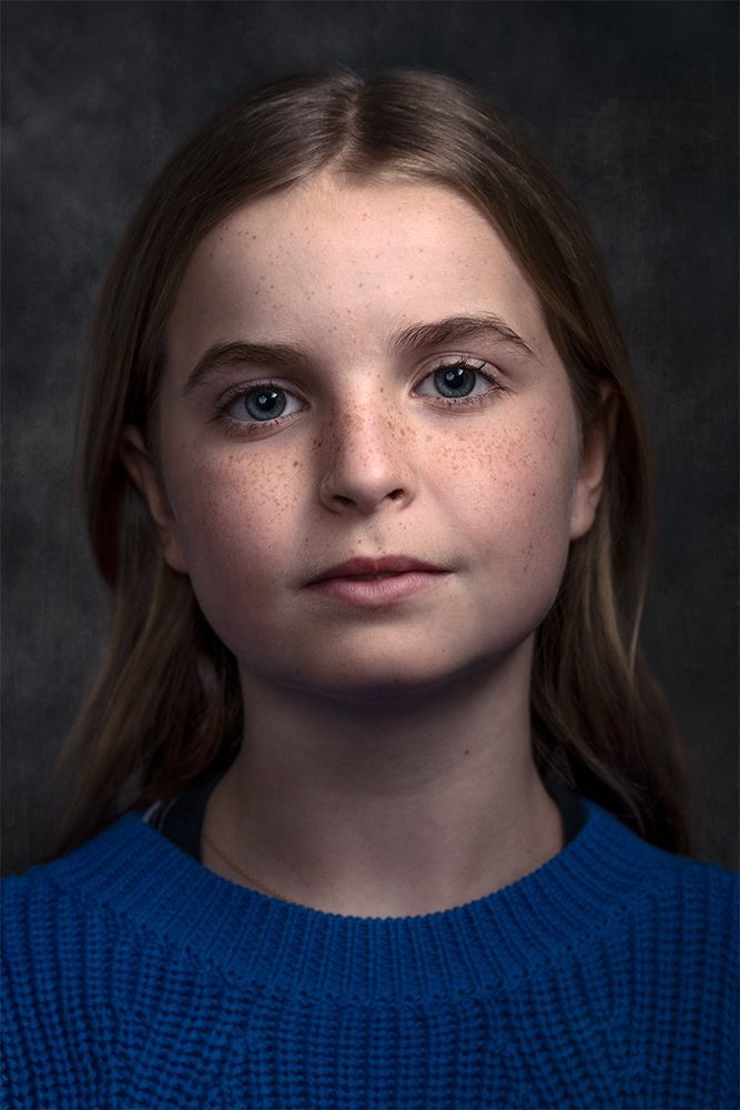 Fine art portrait photography, this sibling portrait photography shot was about highlighting similarities and differences