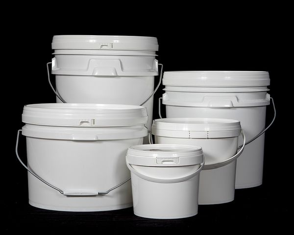 PLASTIC PAILS & LIDS