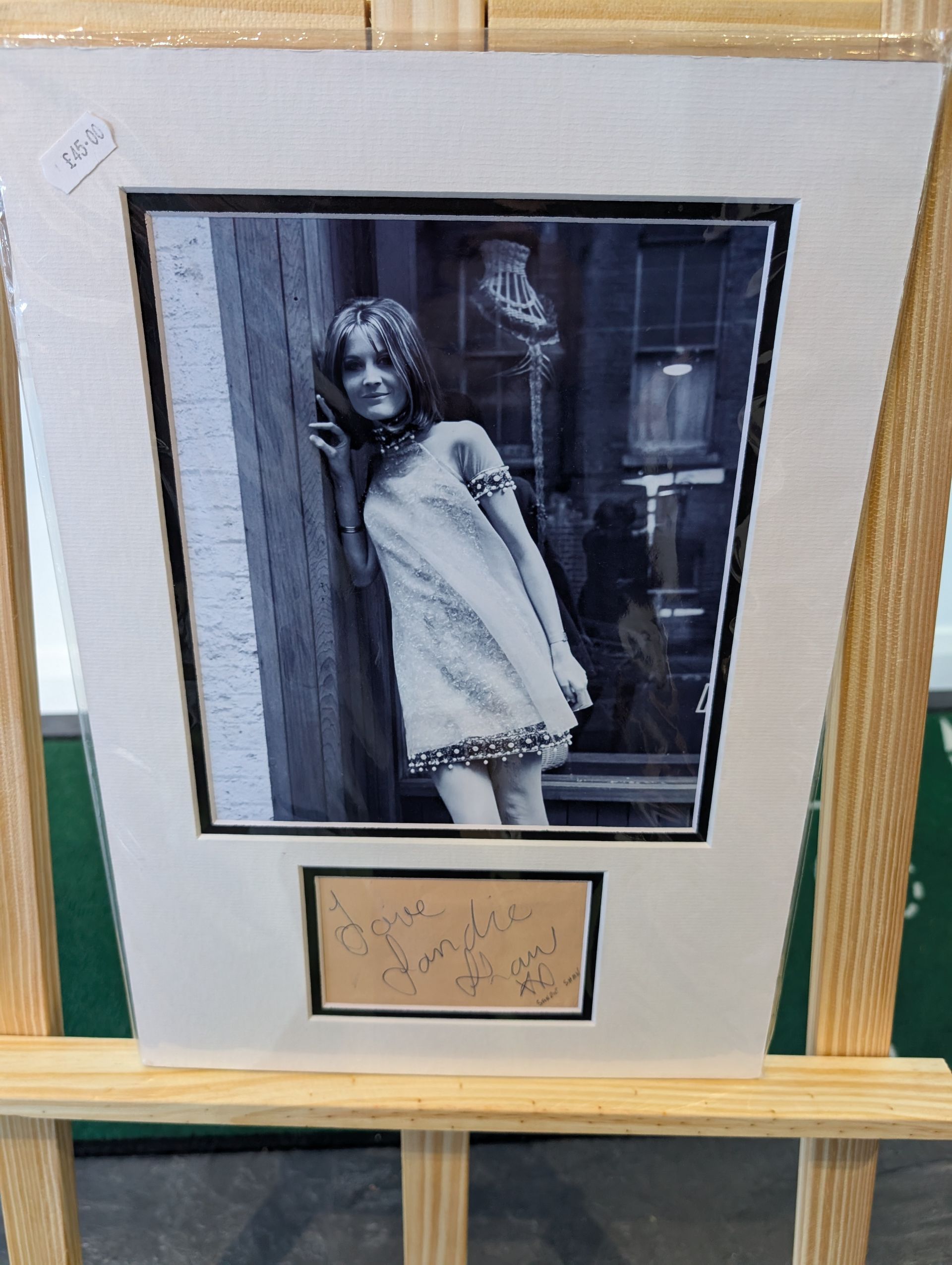 Sandie Shaw Hand Signed Album Page