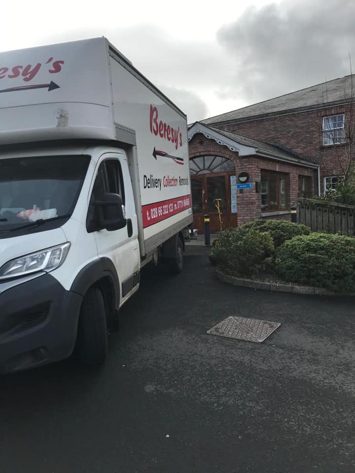 Beresy's House Removals' van at commercial property