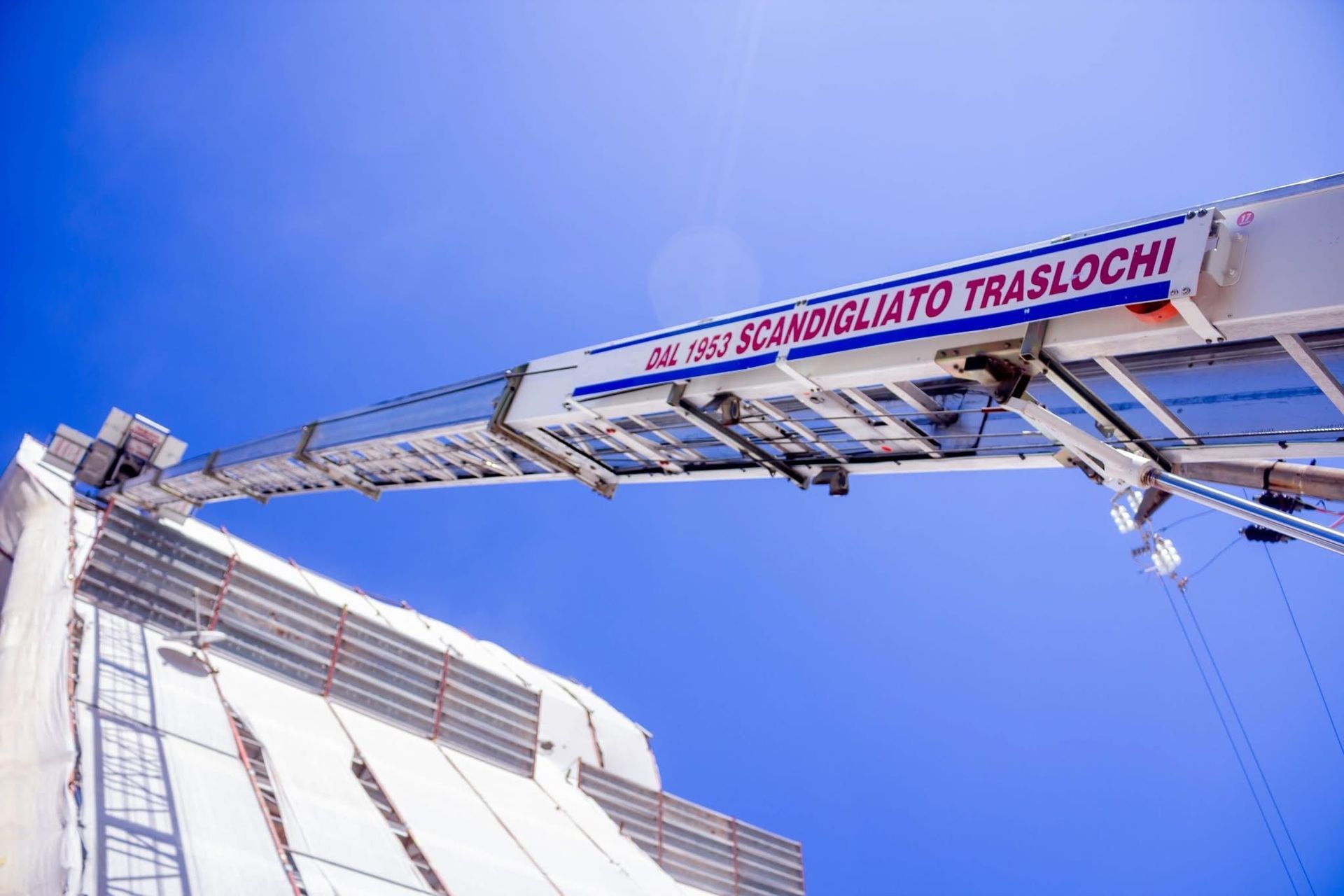 Noleggio gru per trasloco