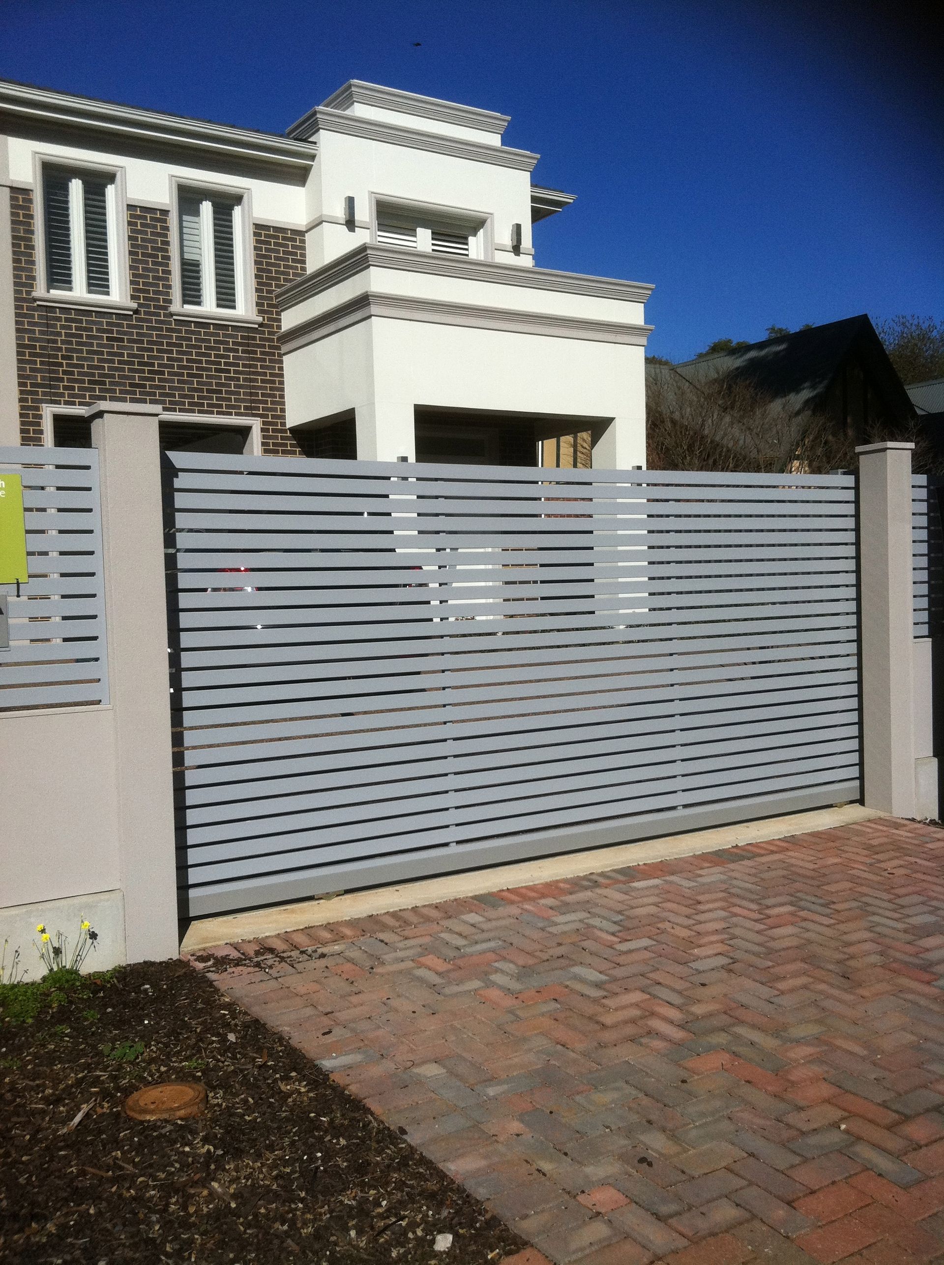 Modern barrier aluminium slats | Roseworthy, SA | Bazza's Fencing