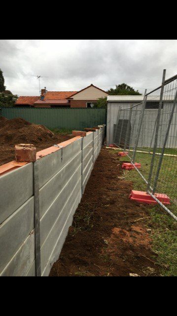 A new retaining wall | Roseworthy, SA | Bazza's Fencing