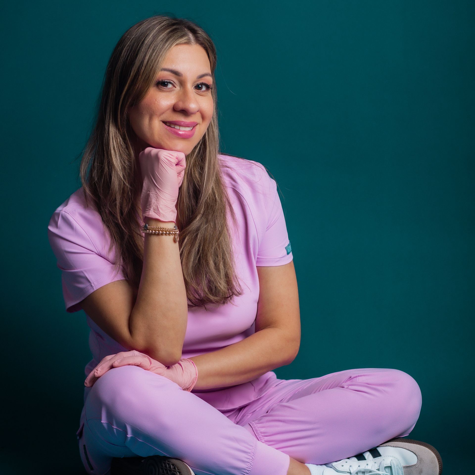 Image of Itzel Owner of UnwindBCS.com