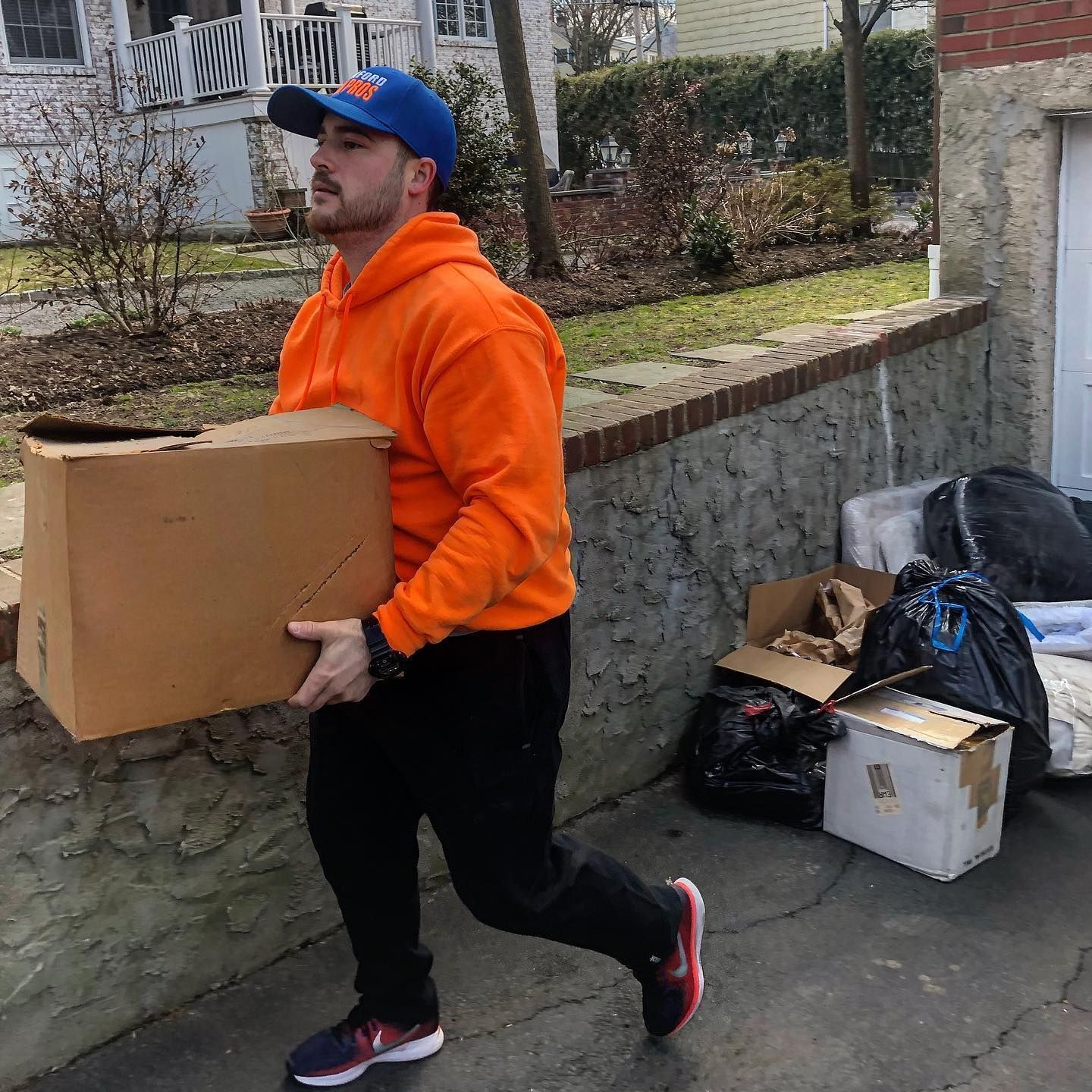 justin hubbard picking up junk