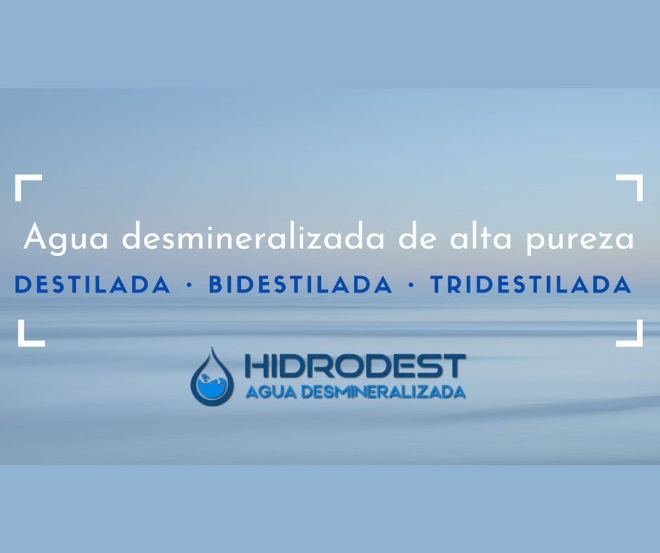 AGUA BIDESTILADA