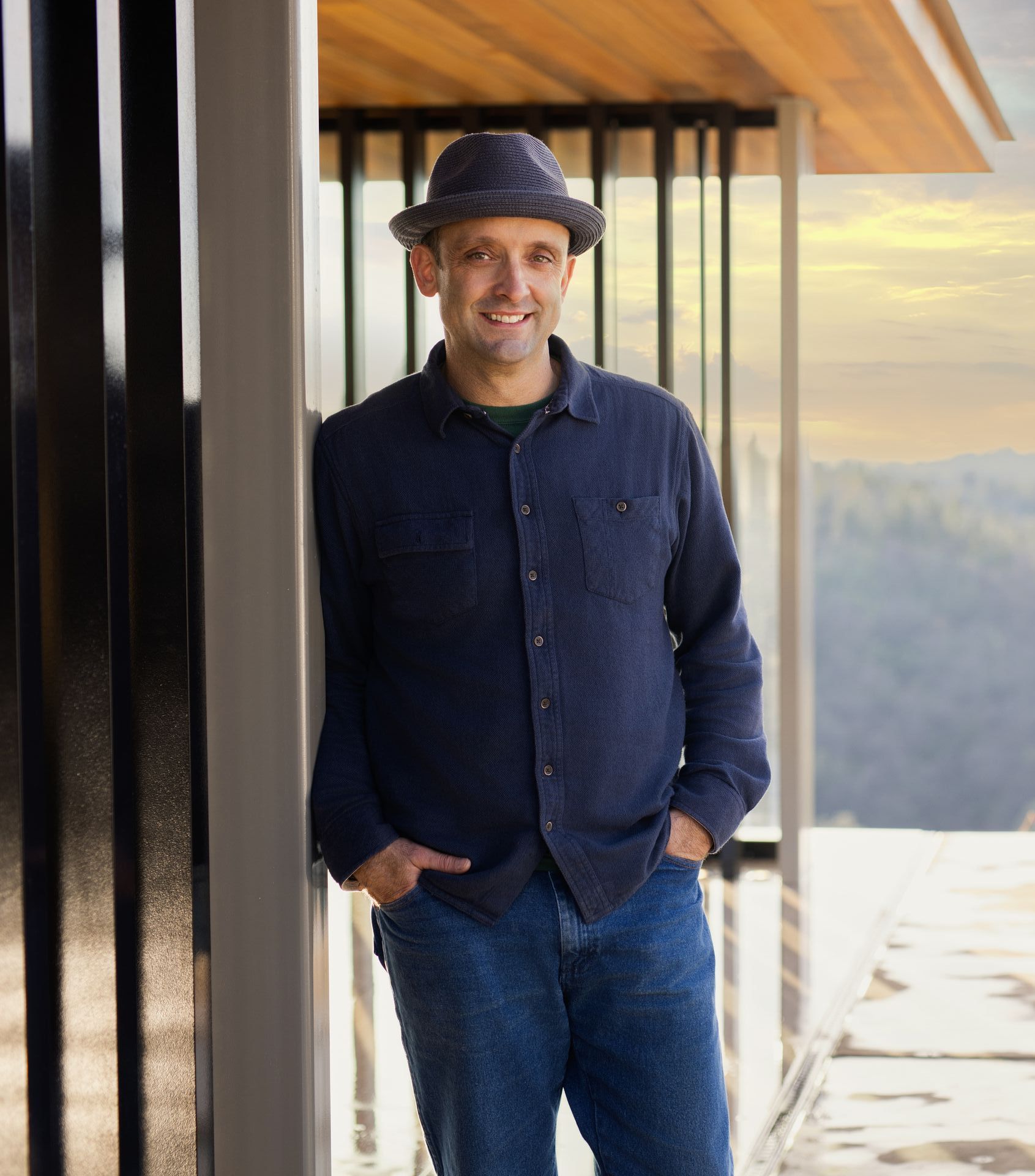 Photo of Matthew Sutherlin