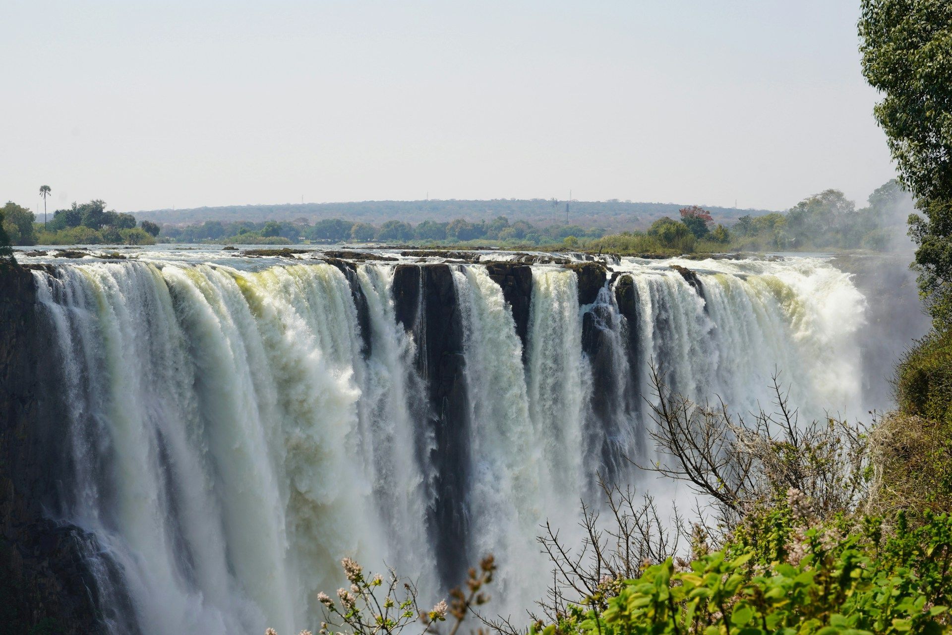 Luxury Focus Safaris - The Victoria Falls - 