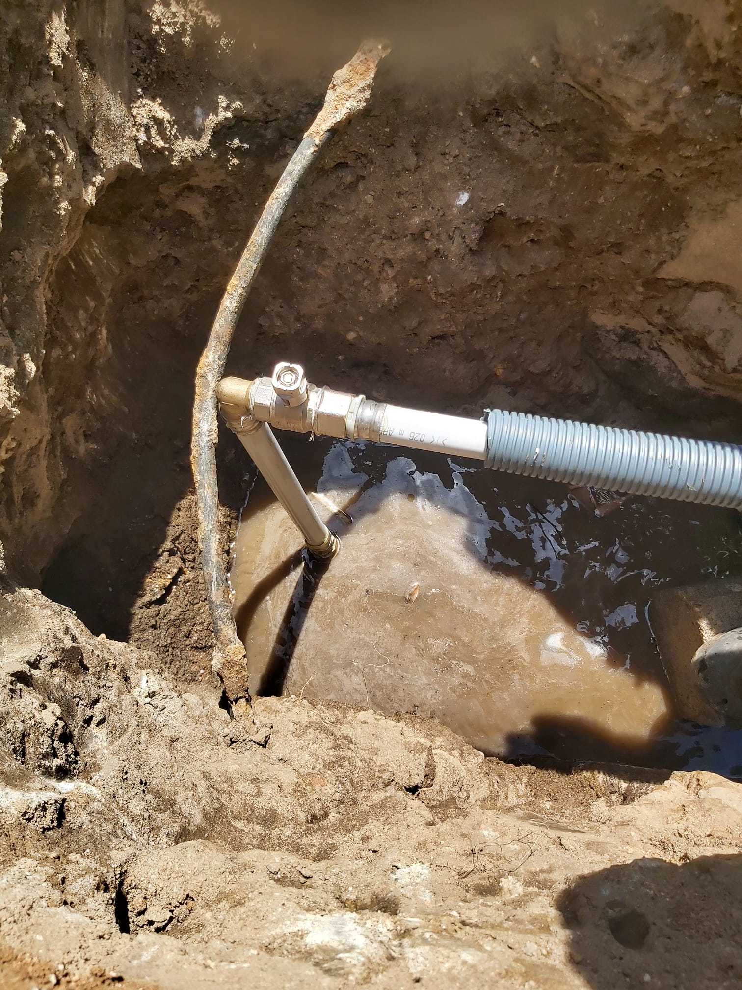 posa tubazioni impianto idrico