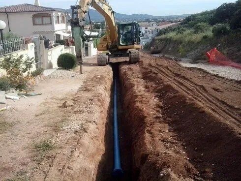 scavi per passaggio tubazioni