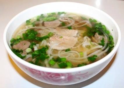 Pho Noodle Soup — Milwaukee, WI — Xankia