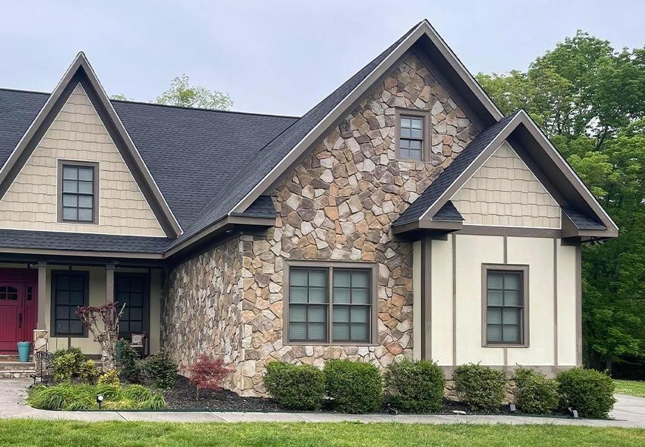 An advertisement for hernandez roofing and construction