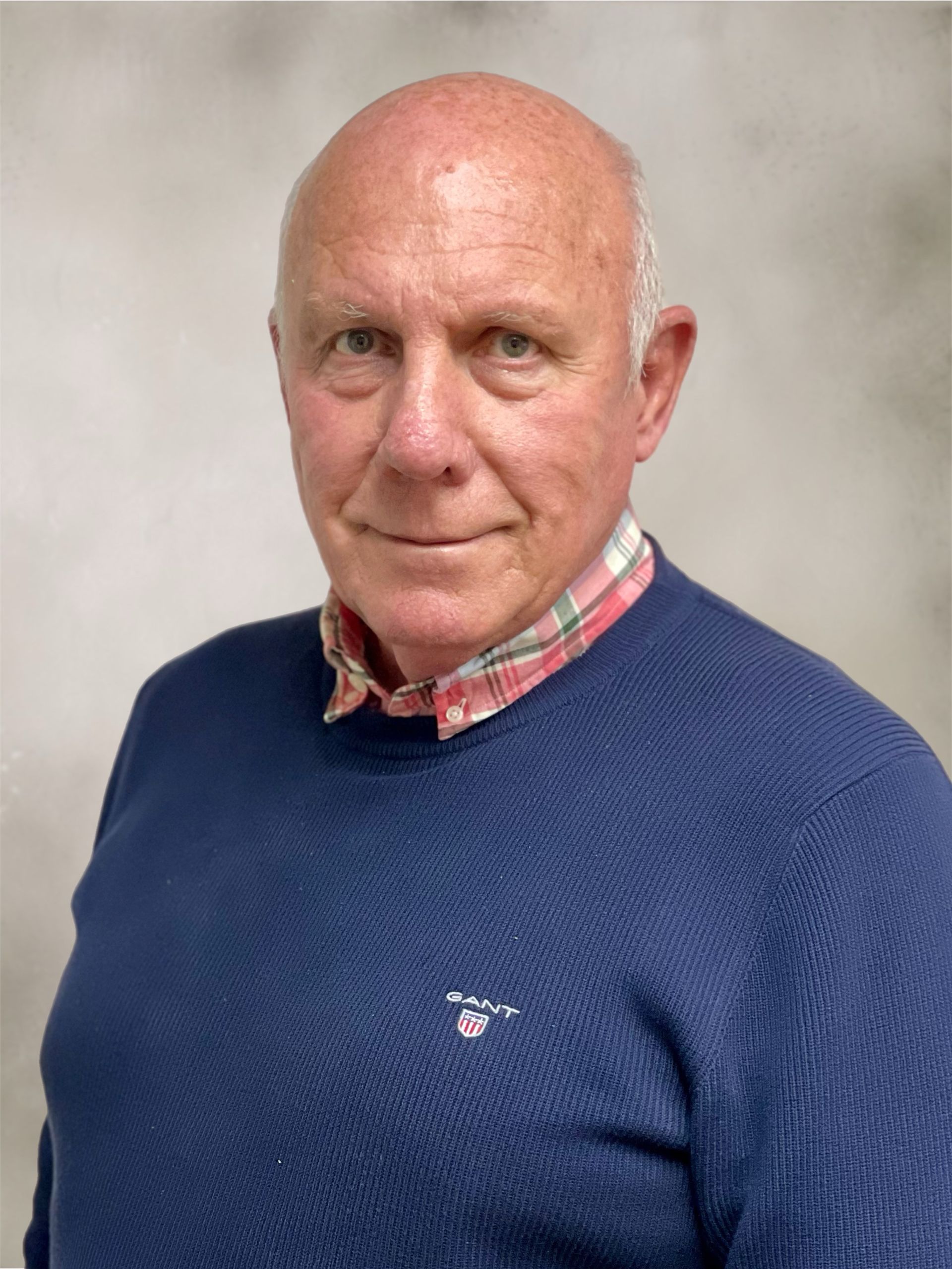 Andre Botha Headshot