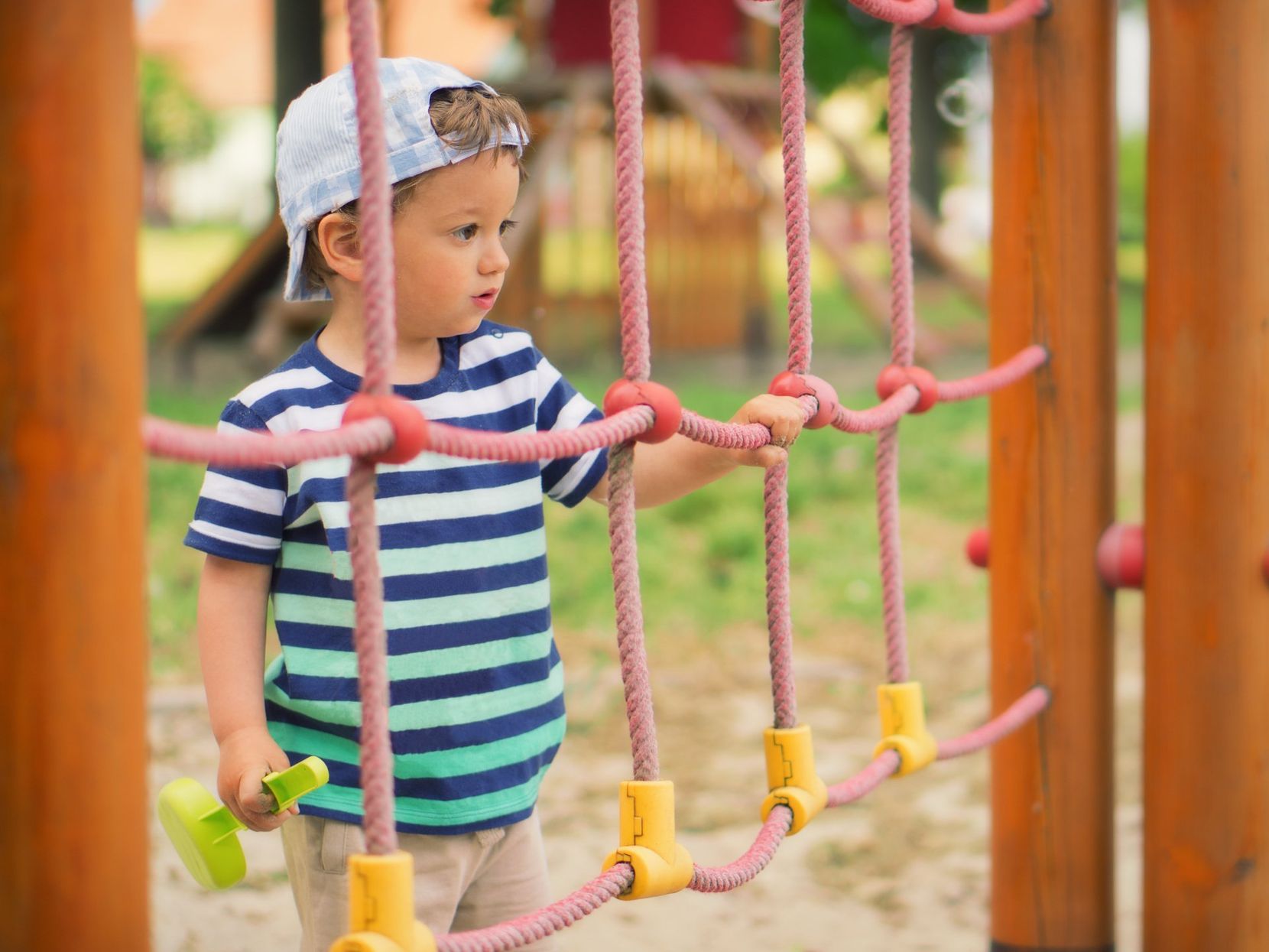 Kid standing