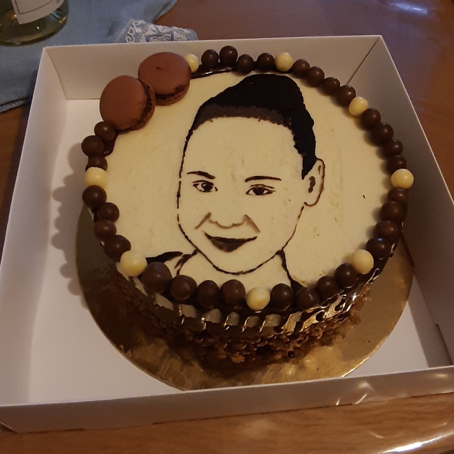 עוגת מיטל ציור בשוקולד