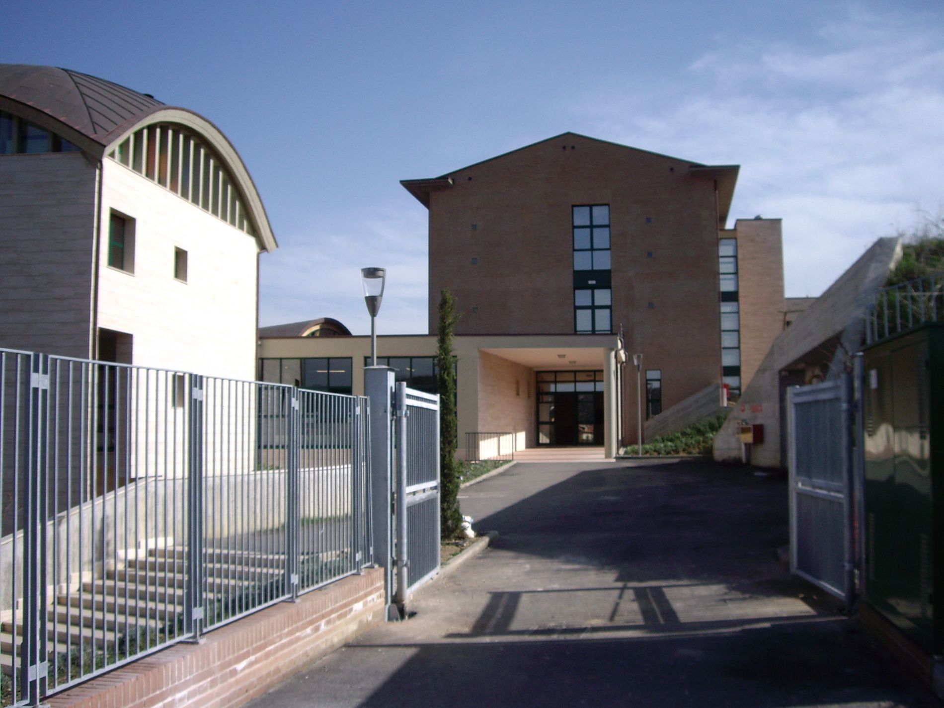 edificio dopo ristrutturazione