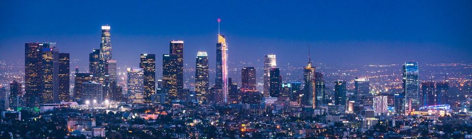 Los Angeles at night | Miller & Desatnik Los Angeles