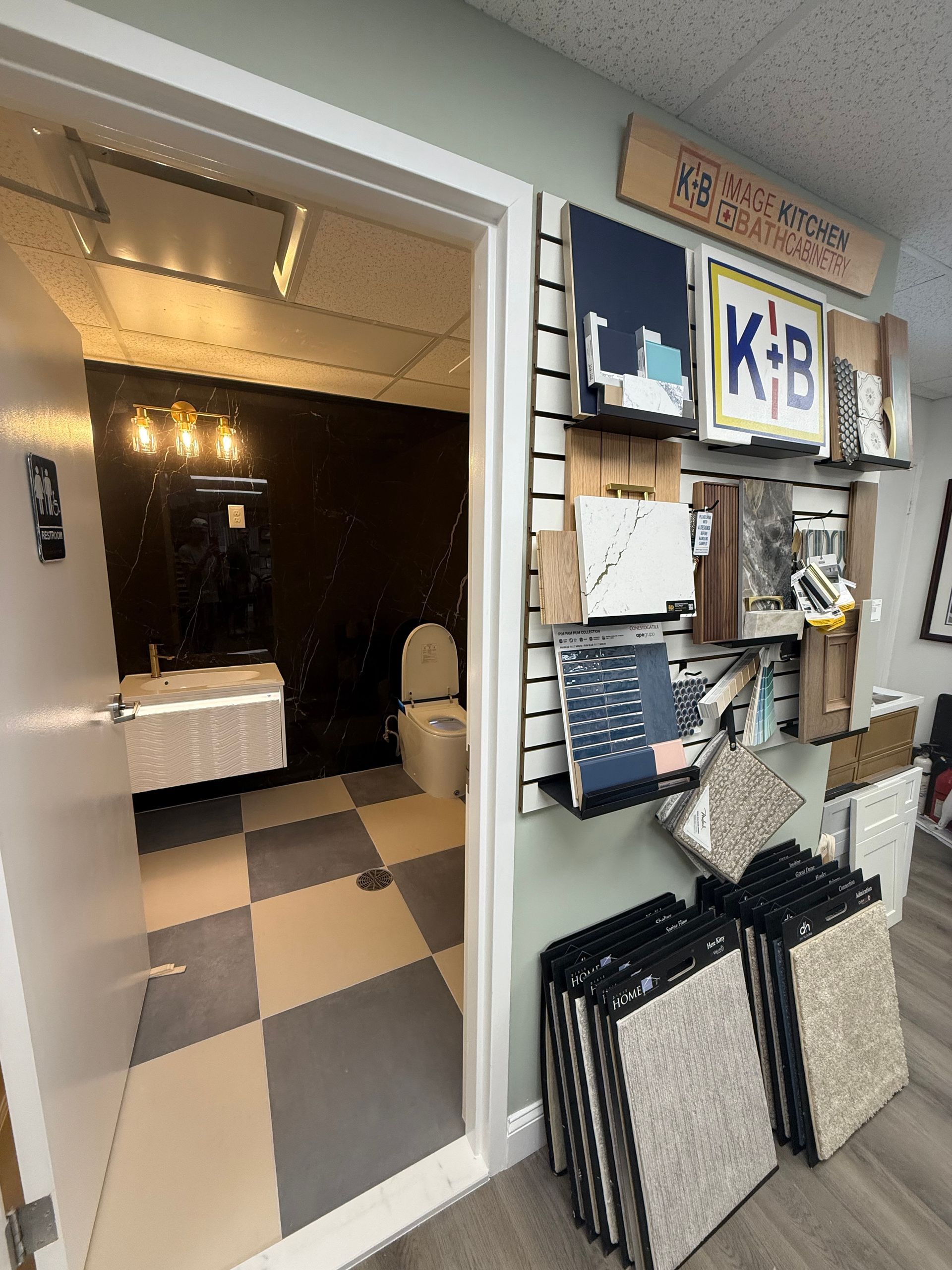 There are many different types of wood in this picture.