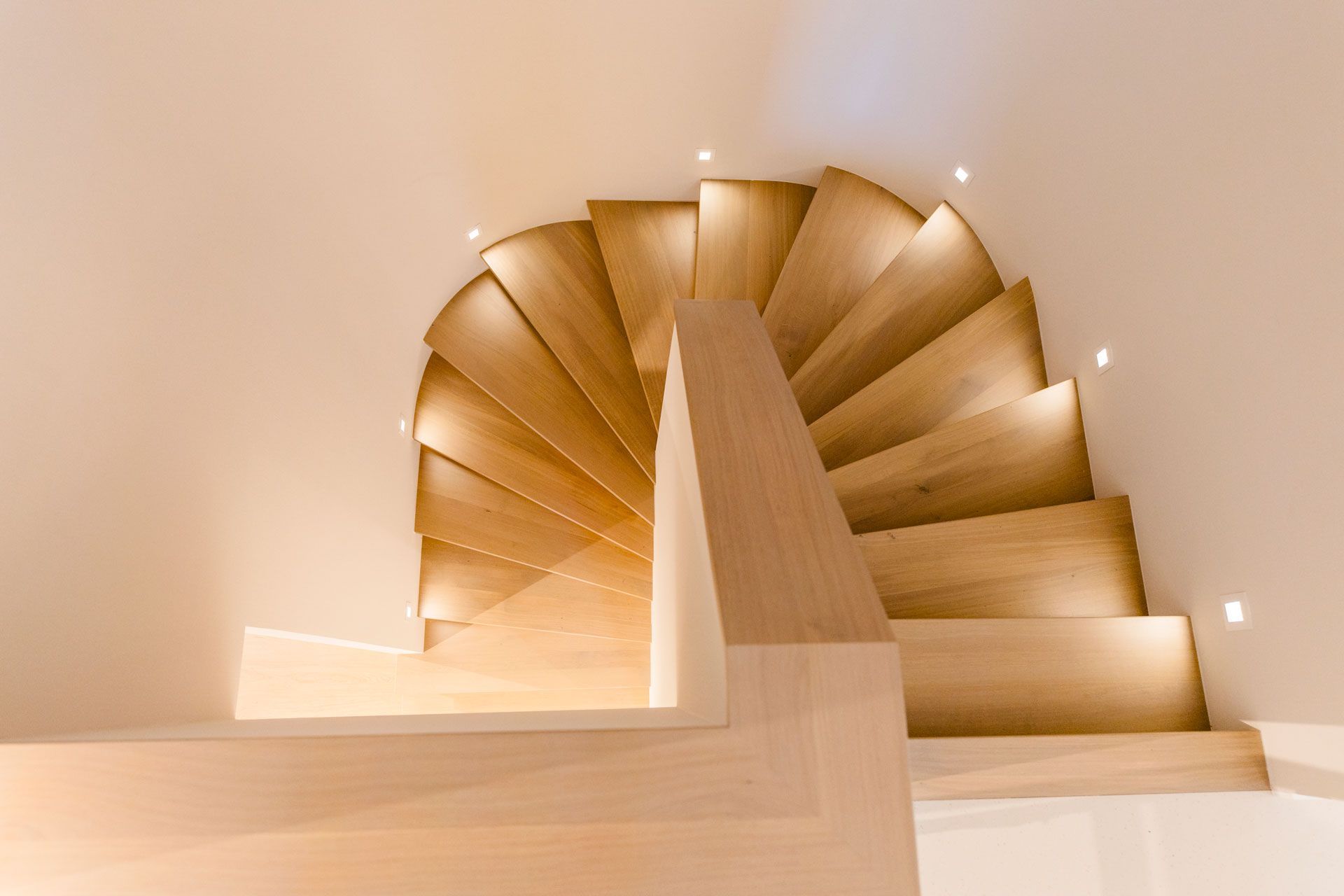 Designerholztreppe, Wendeltreppe