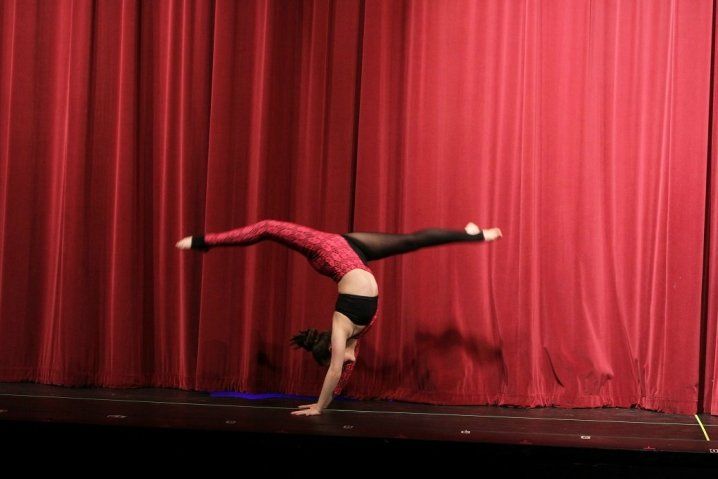 Dancer doing acrobatics