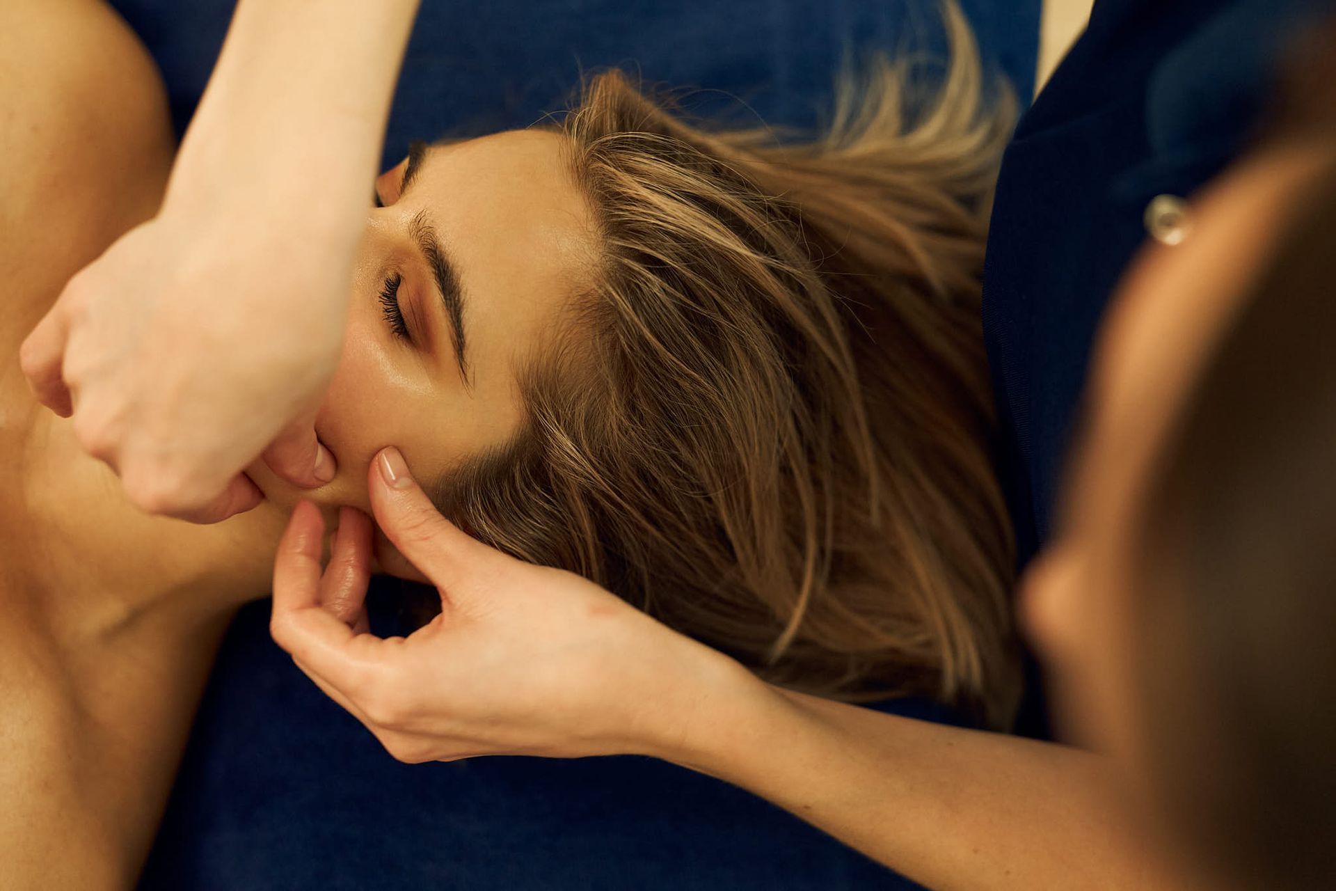 Gesichtsmassage art cosmetics