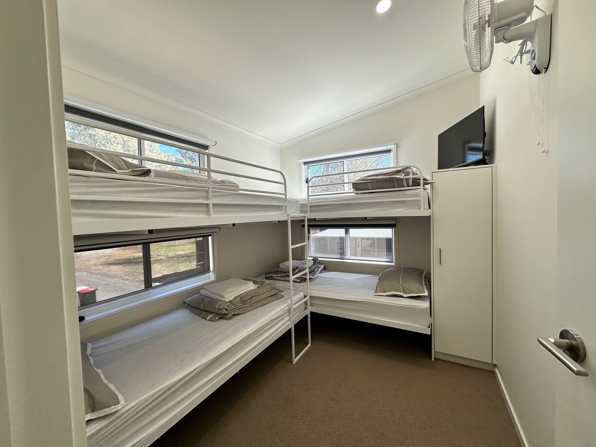 bunk beds in the 2 bedroom cabins at Darlington Point Caravan Park
