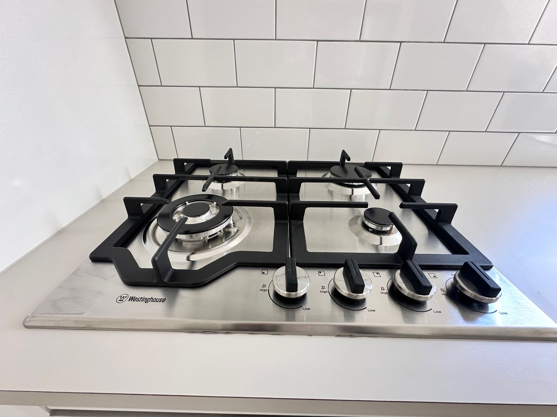 Gas cook top in the 2 bedroom cabins at Darlington Point Caravan Park