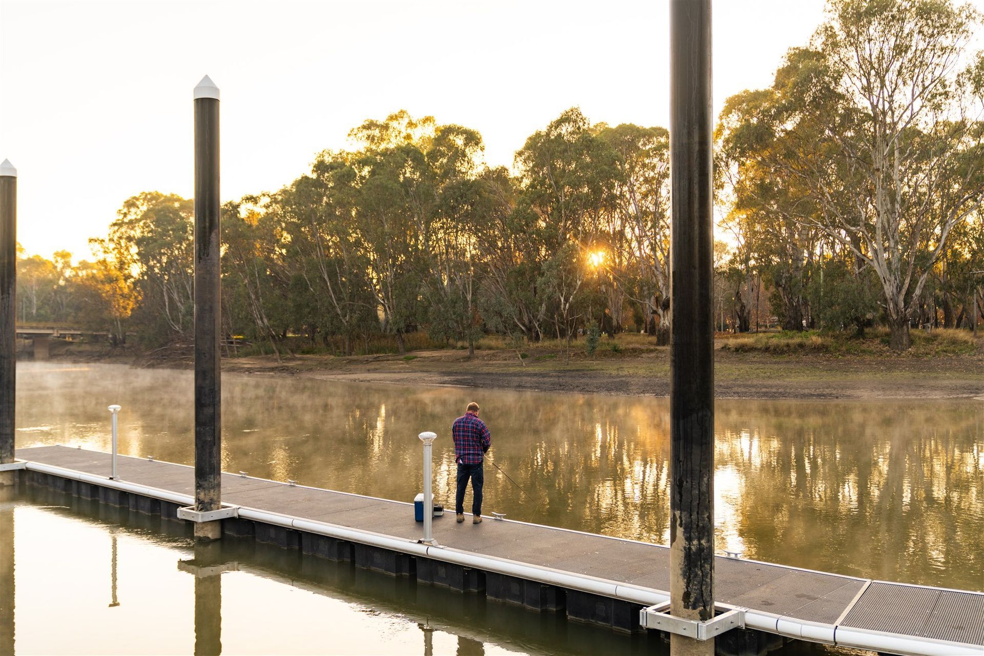 Fishing on Murrumbidgee River at Darlington Point Floating Pontoon