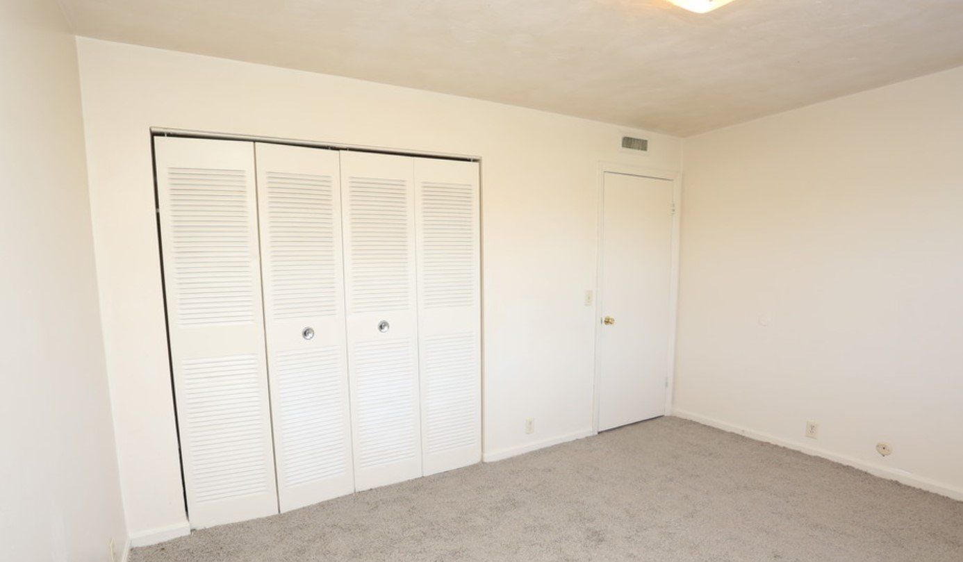 Fairway Plaza Property Photo