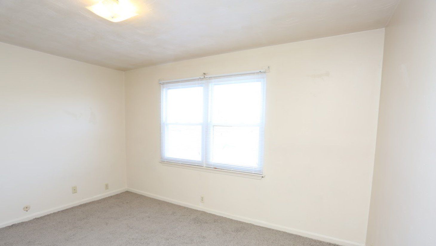 Fairway Plaza Property Photo