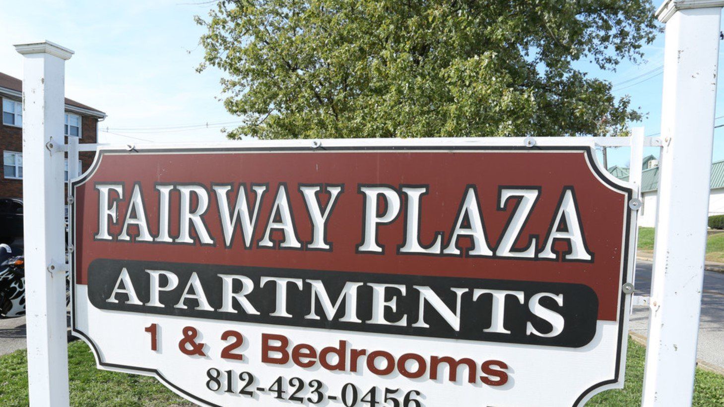 Fairway Plaza Property Photo