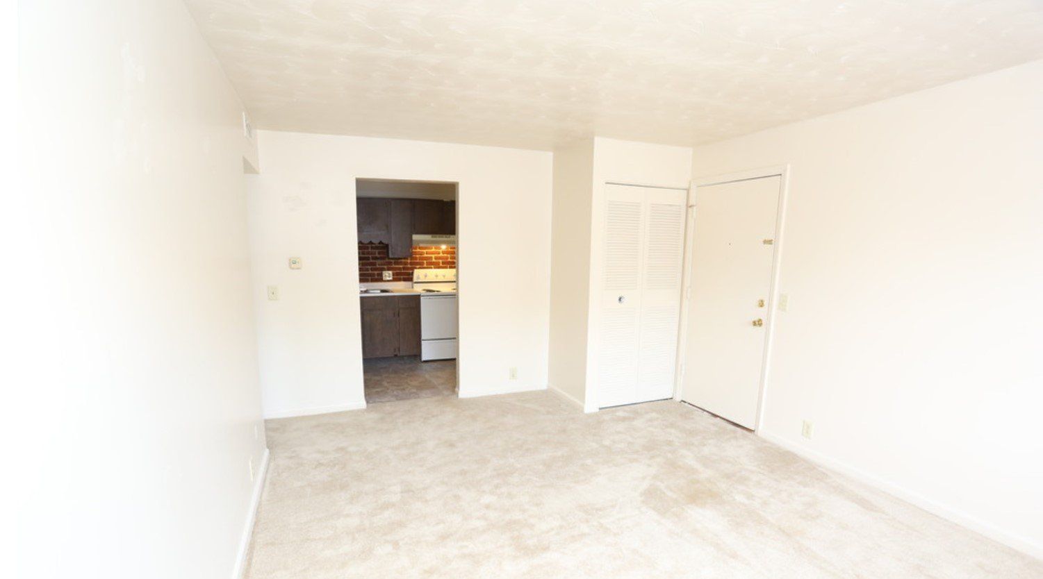 Fairway Plaza Property Photo