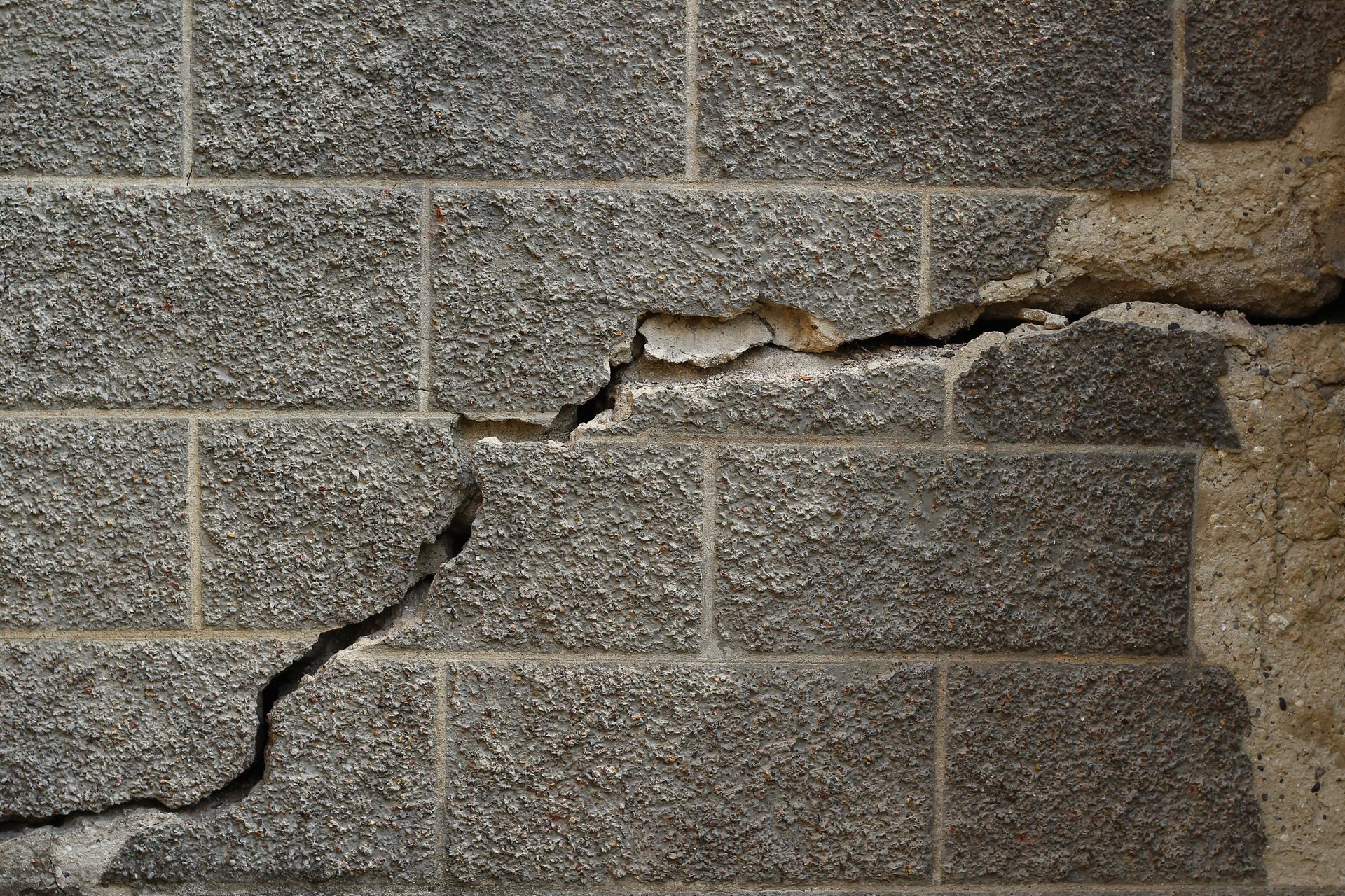 Large crack in the wall of the house