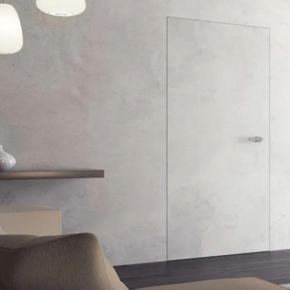 Dettaglio di porta e divano