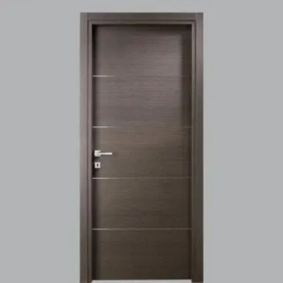 Porta ad anta cieca, con filetto in acciaio, colore rovere grey.