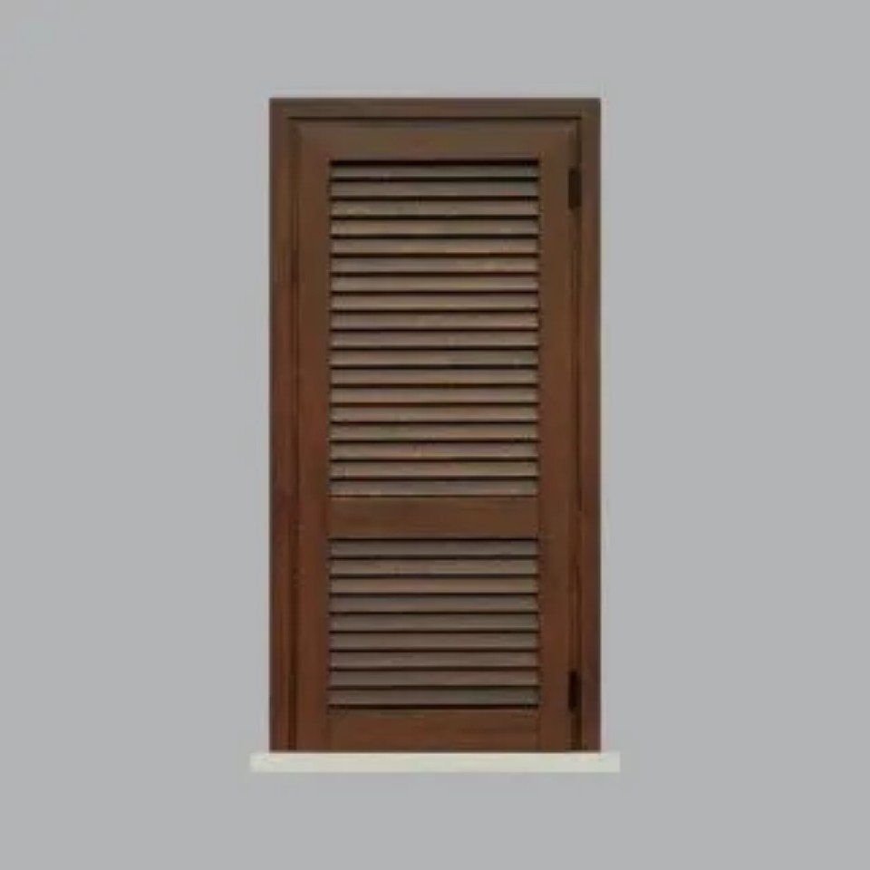 Persiana in alluminio laccato color noce.