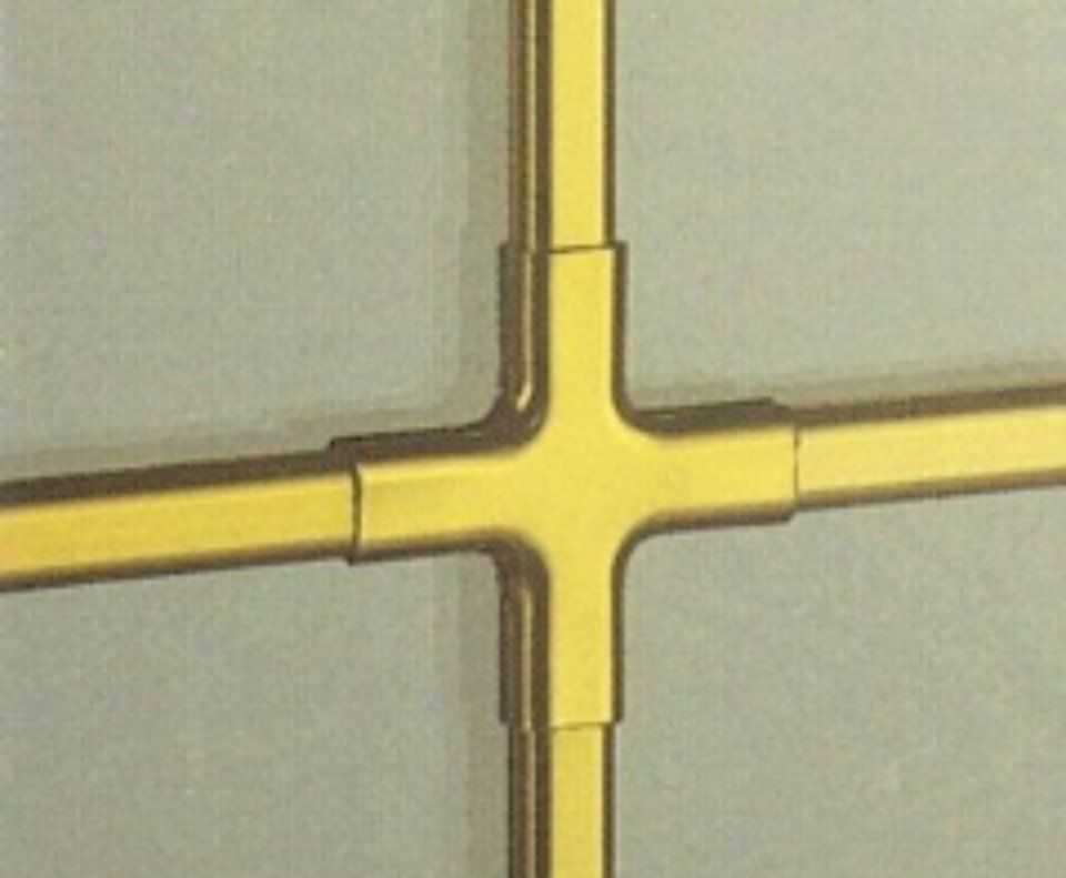 Inglesine interno vetro in ottone.