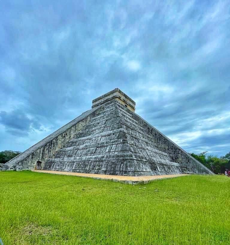 chichen itza pyramid