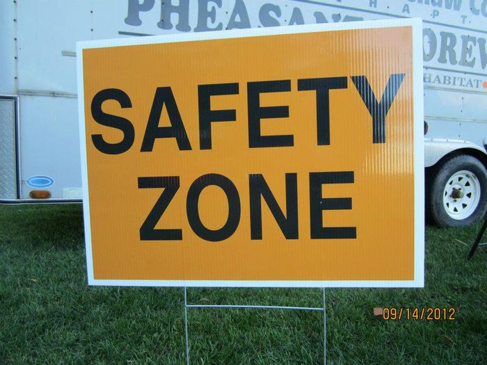 Safety Zone Signage – Tecumseh, MI – D Printer Inc.