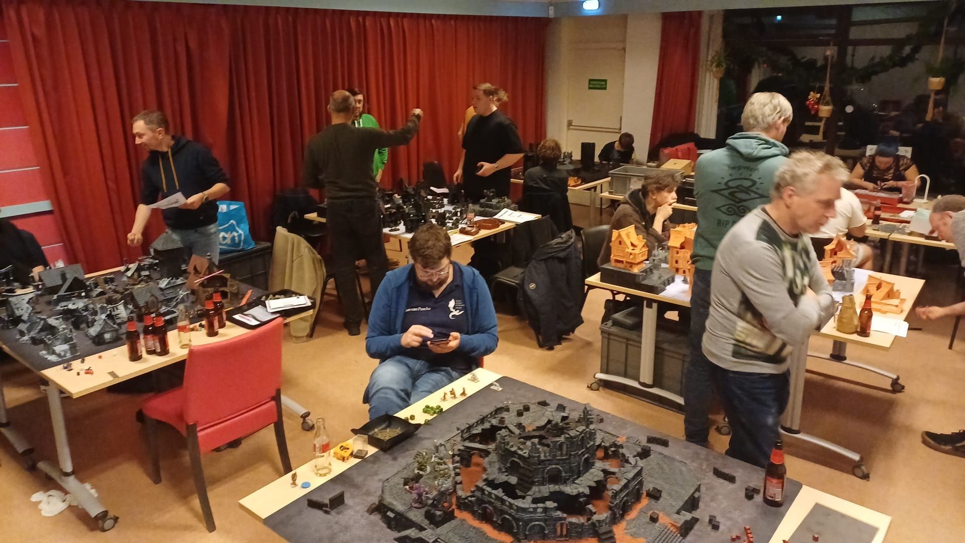 Een impressie foto tijdens één van onze Mordheim bijeenkomsten