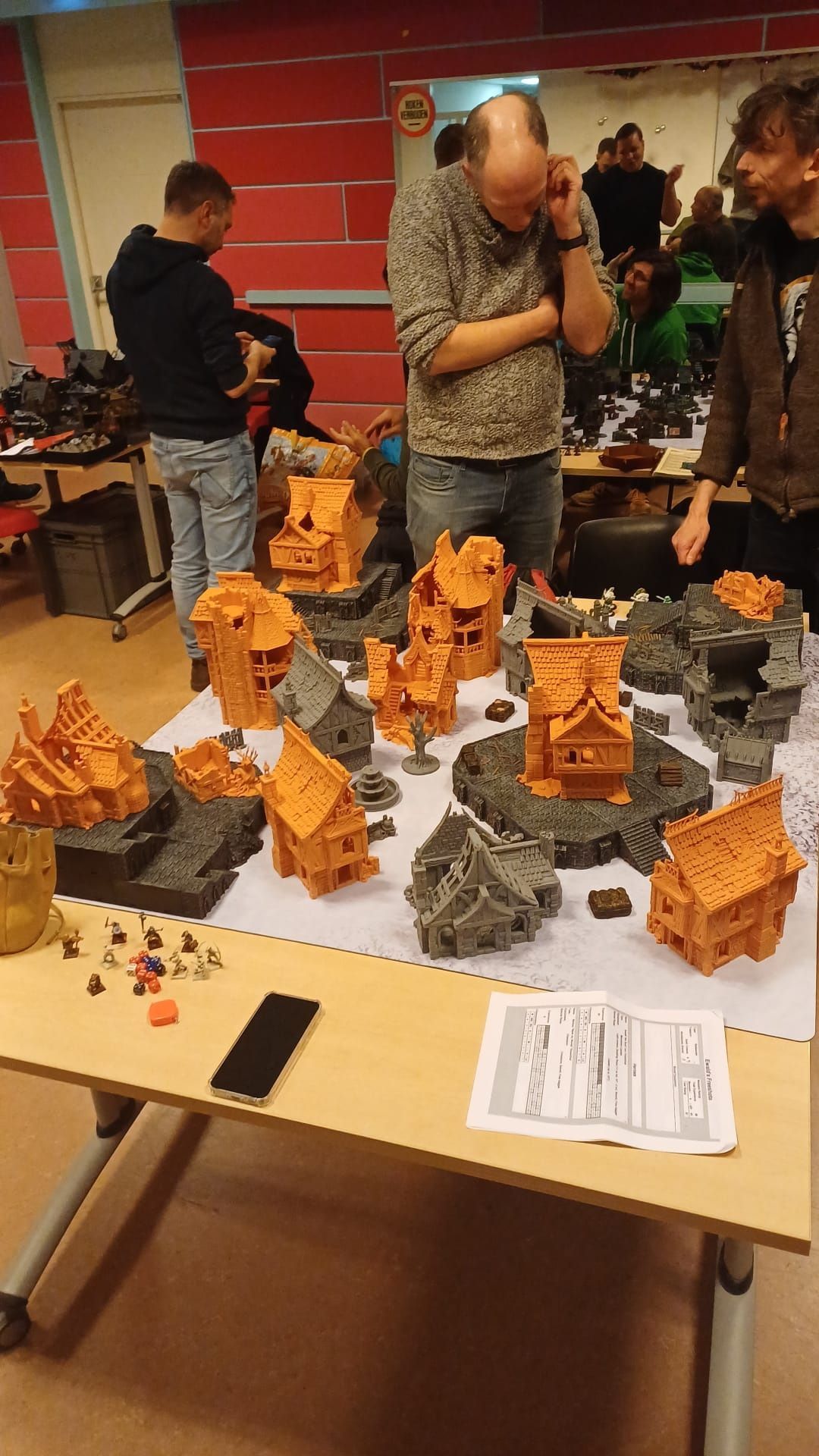 Ook bij Mordheim moet er soms even diep worden nagedacht over de volgende stap