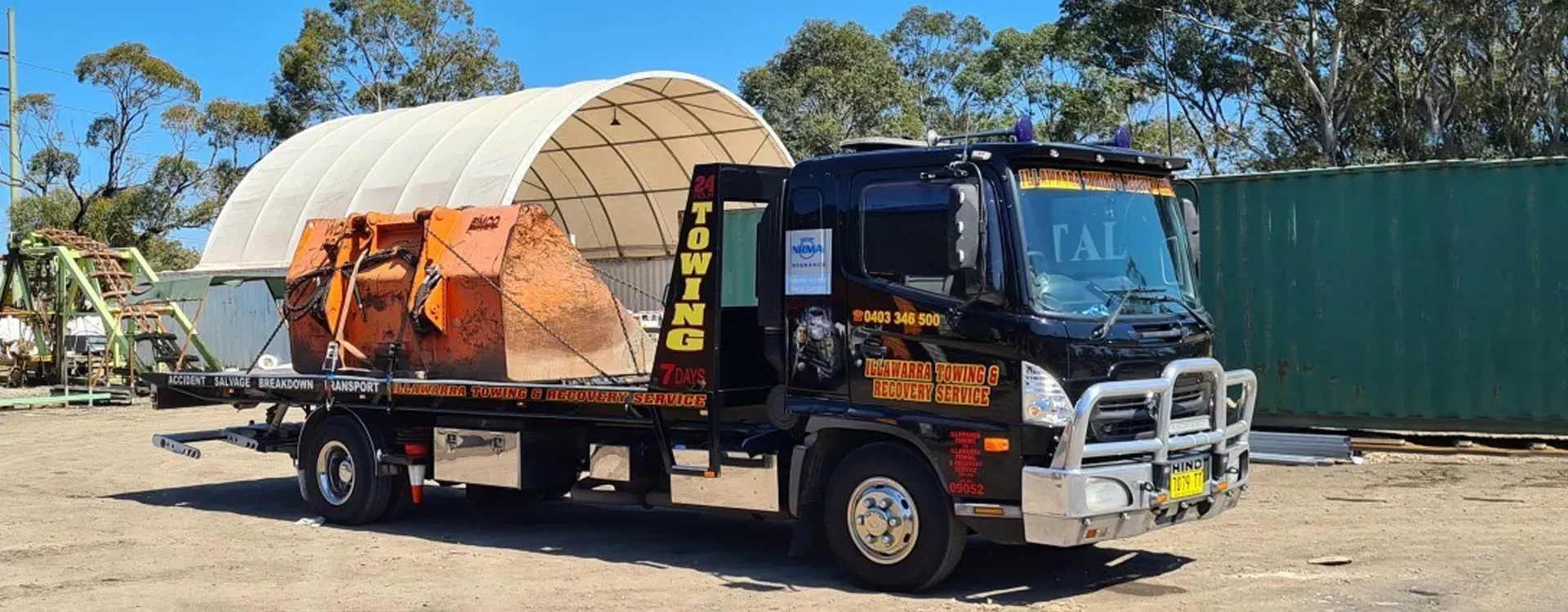 Tow Truck on the Road | Shellharbour, Nsw