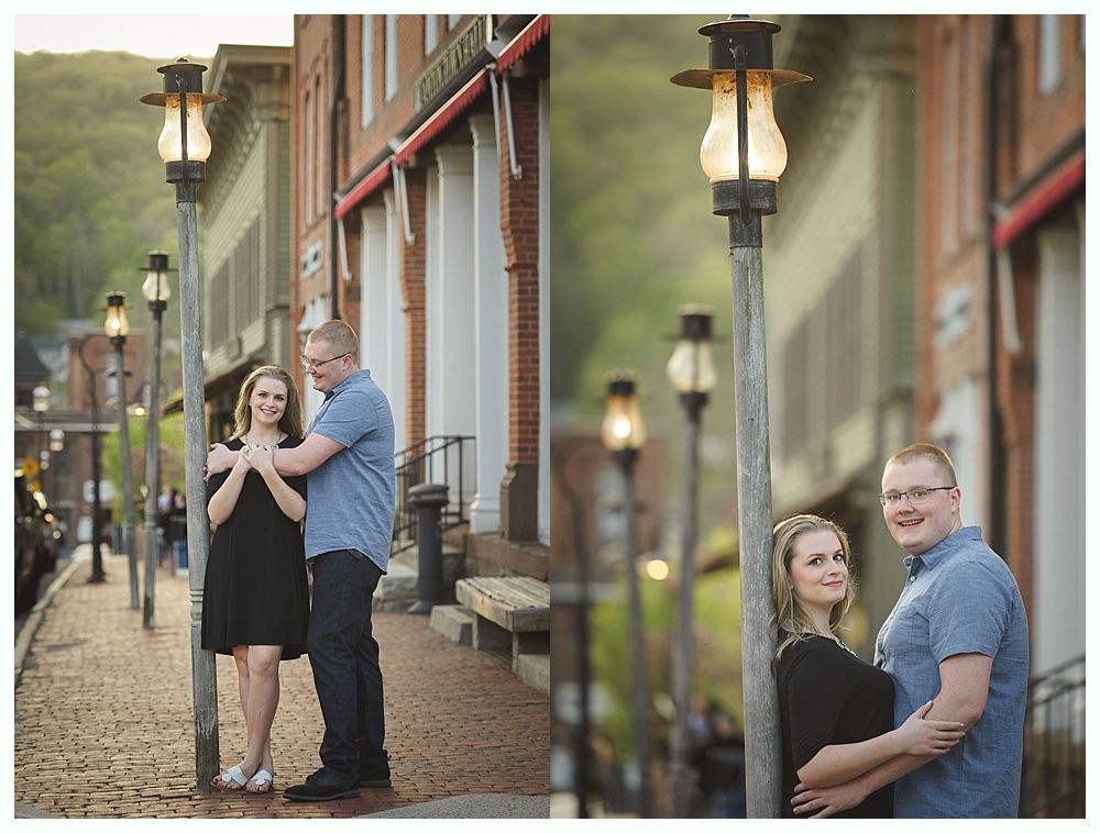 Wedding tables decorated with sunflowers, yellow boxes, and white linens.