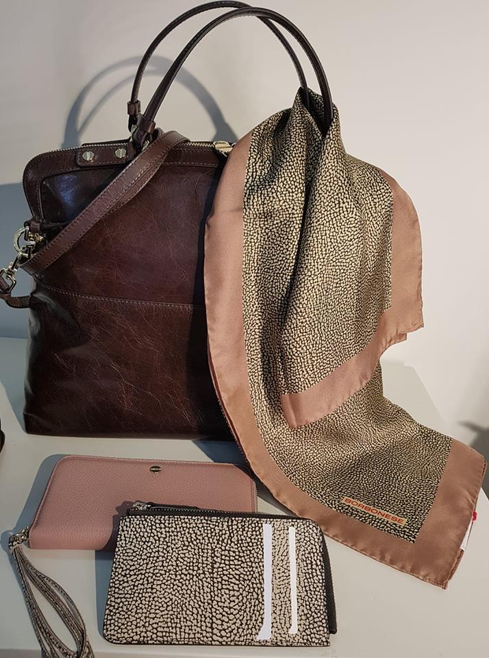 Borsa e accessori in pelle