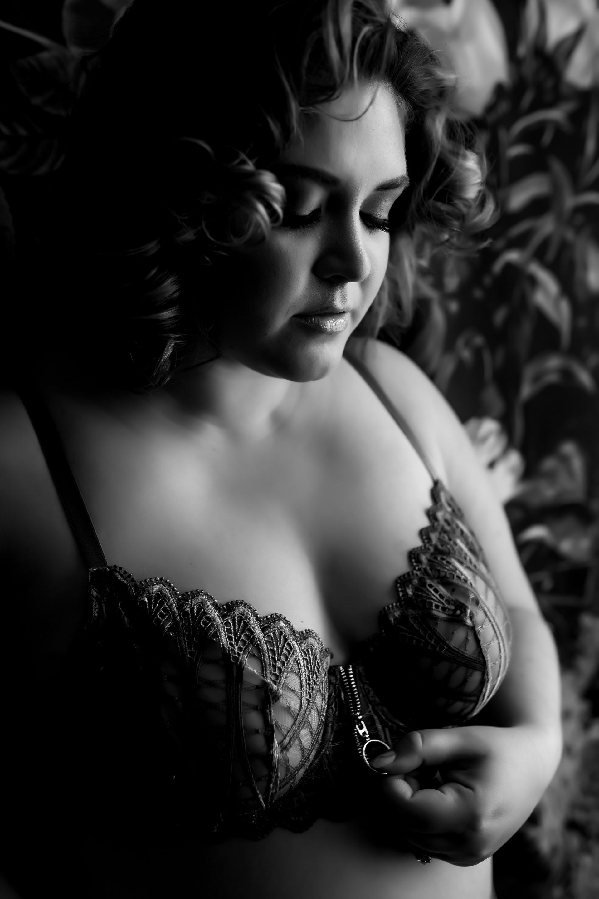 sexy legs black woman boudoir photography photographer lingerie empowered empowerment