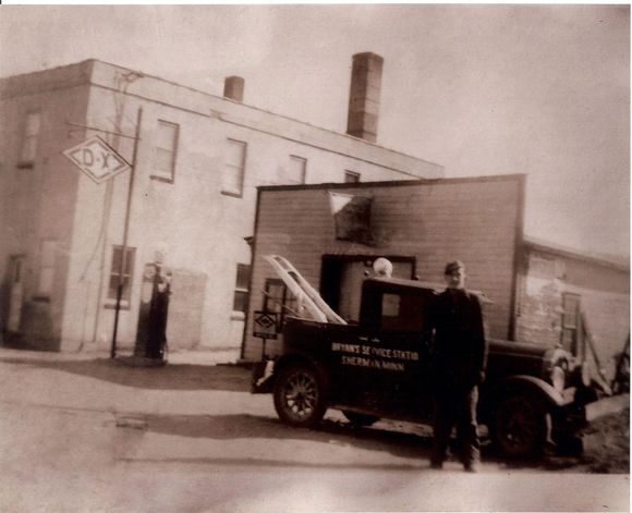 Winsted Auto Repair in 1935 | Bryan's Service L.L.C.