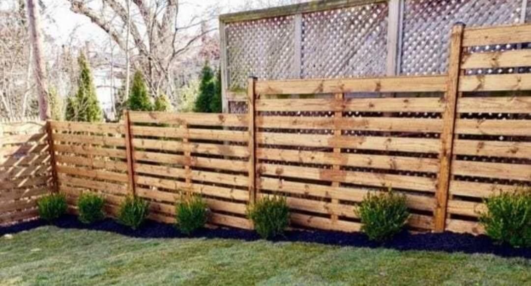 horizontal slat wood fence experts