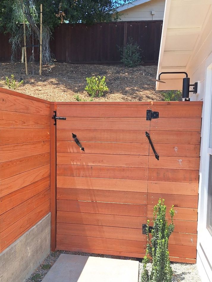 Retaining wall