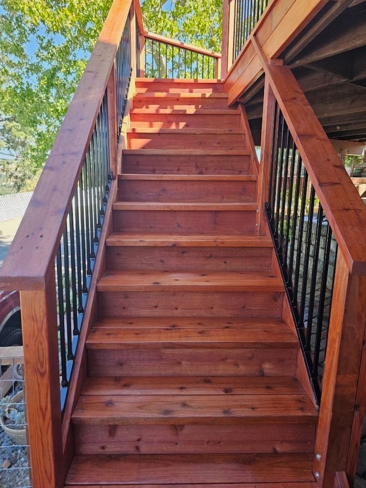 Redwood stairs
